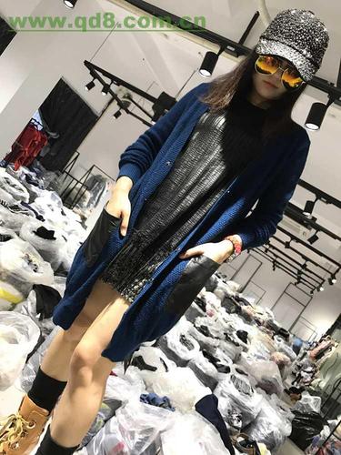 山東濟南服裝市場找大碼女裝批發(fā)一手貨源特批
